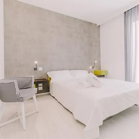 10 Design & פולינאנו א מארה