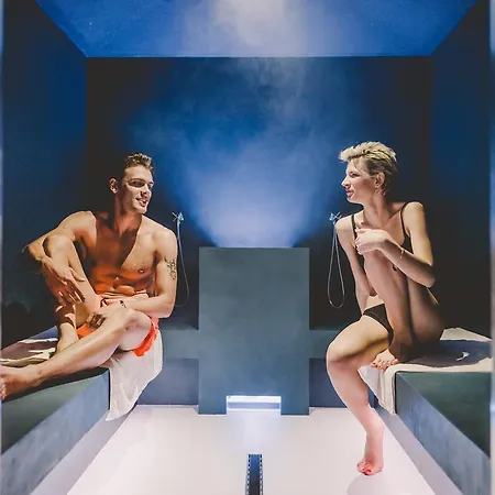 לינה וארוחת בוקר 10 Design &