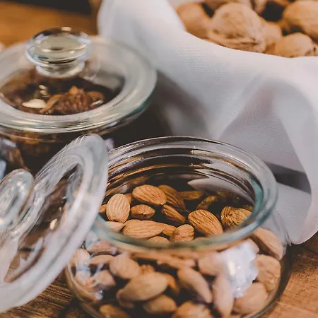 10 Design & 4* פולינאנו א מארה