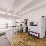 10 Design & Nocleg ze śniadaniem