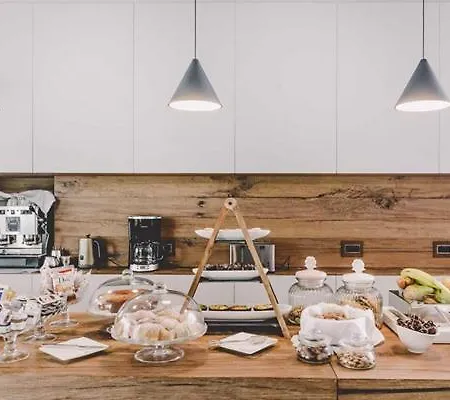 10 Design & 4* Polignano a Mare