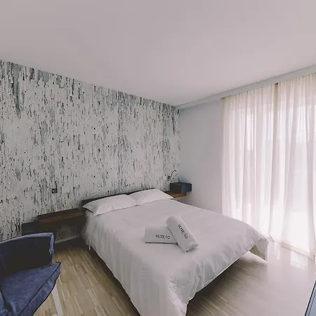 스위트 10 디자인&스파 B&B 4*