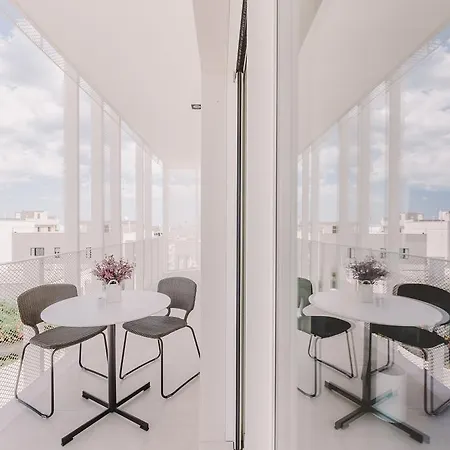 10 Design & Oda ve Kahvaltı 4*