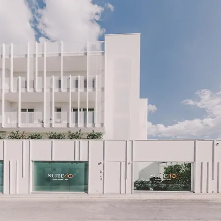 10 Design & 4* Polignano a Mare