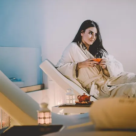 10 Design & 4* Polignano a Mare