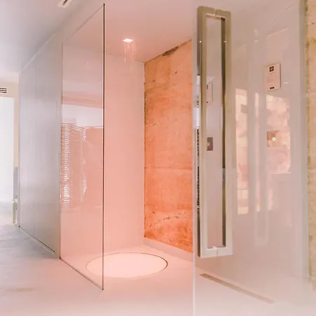 10 Design & 4* Polignano a Mare